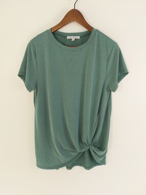 Green Envelope Twist Hem Tee Sage Green Size Small